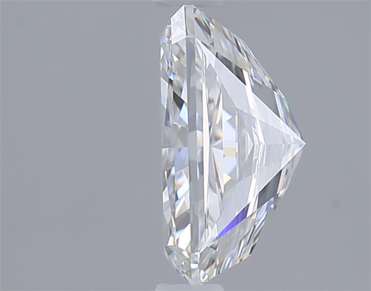 2.01 Carat Radiant Lab Diamond :: Greenstar spin frame 02