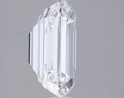 2.57 Carat Emerald Lab Diamond :: Greenstar spin frame 02
