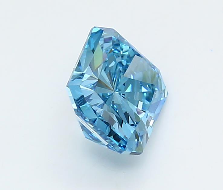 2.04 Carat Radiant Lab Diamond :: Greenstar spin frame 02