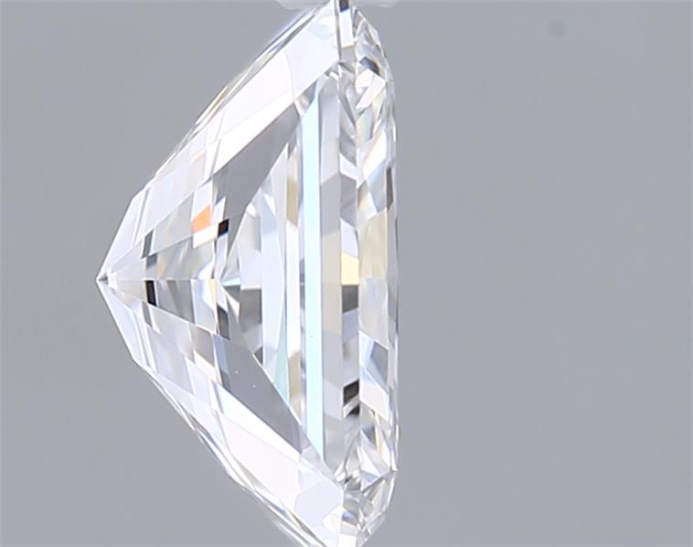 1.51 Carat Radiant Lab Diamond :: Greenstar spin frame 02