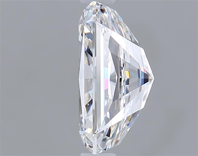 1.80 Carat Radiant Lab Diamond :: Greenstar spin frame 02