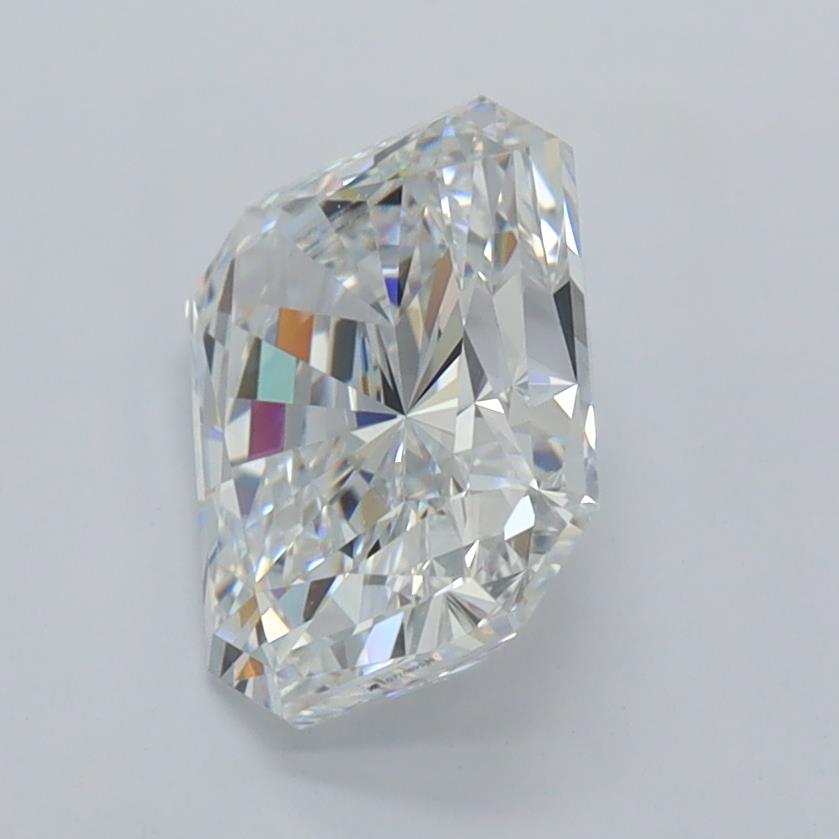 2.01 Carat Radiant Lab Diamond :: Greenstar spin frame 02