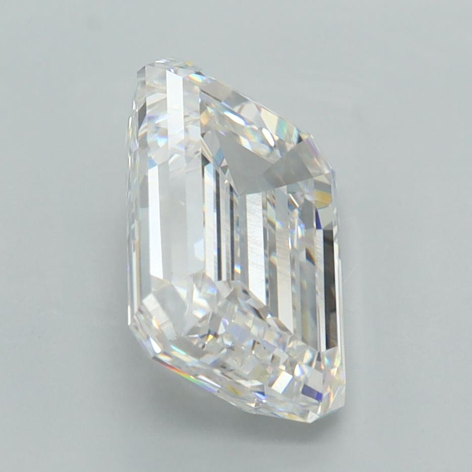 3.52 Carat Emerald Lab Diamond :: Greenstar spin frame 02