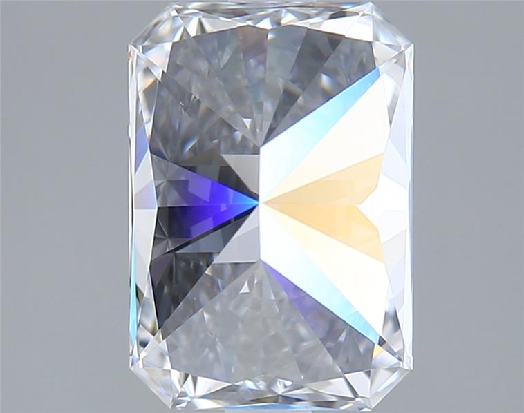 1.97 Carat Radiant Lab Diamond :: Greenstar spin frame 02