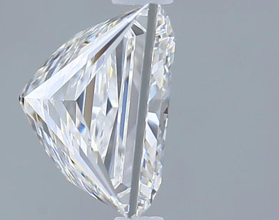 3.02 Carat Princess Lab Diamond :: Greenstar spin frame 02