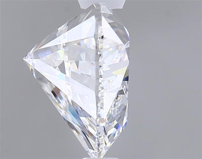 2.05 Carat Heart Lab Diamond :: Greenstar spin frame 02