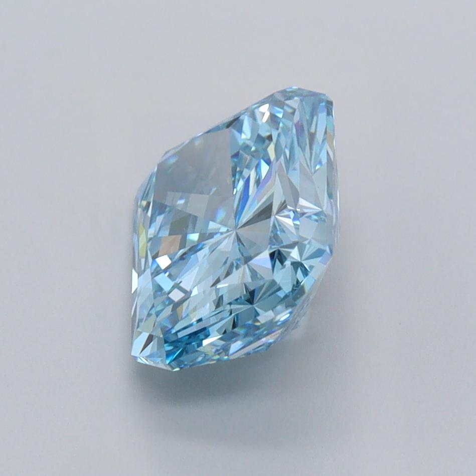 2.04 Carat Radiant Lab Diamond :: Greenstar spin frame 02