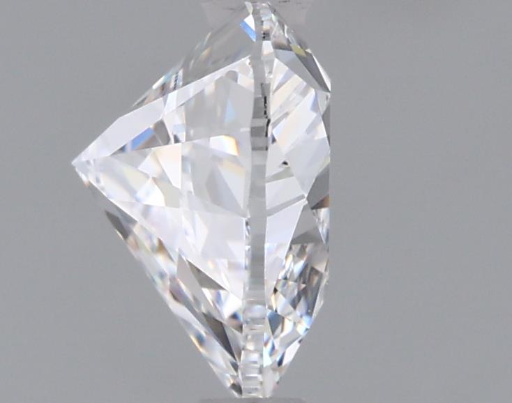 1.50 Carat Heart Lab Diamond :: Greenstar spin frame 02
