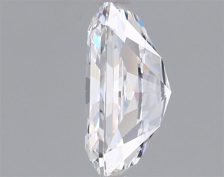 1.54 Carat Radiant Lab Diamond :: Greenstar spin frame 02