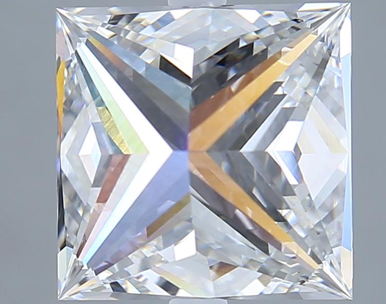 5.04 Carat Princess Lab Diamond :: Greenstar spin frame 02