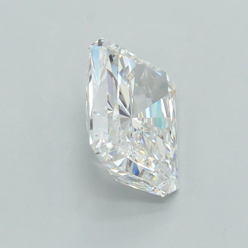 1.30 Carat Radiant Lab Diamond :: Greenstar spin frame 02