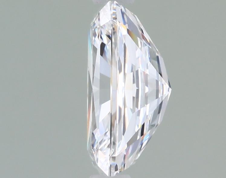 1.27 Carat Radiant Lab Diamond :: Greenstar spin frame 02
