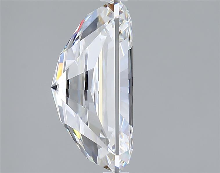 5.07 Carat Radiant Lab Diamond :: Greenstar spin frame 02