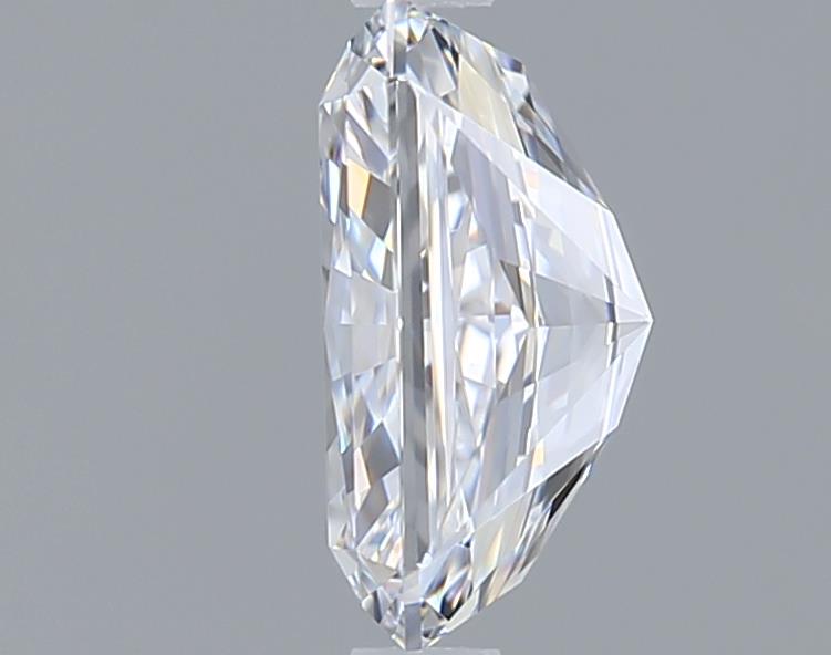 1.75 Carat Radiant Lab Diamond :: Greenstar spin frame 02