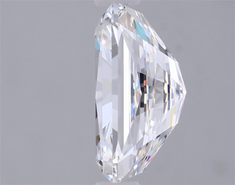 1.53 Carat Radiant Lab Diamond :: Greenstar spin frame 02