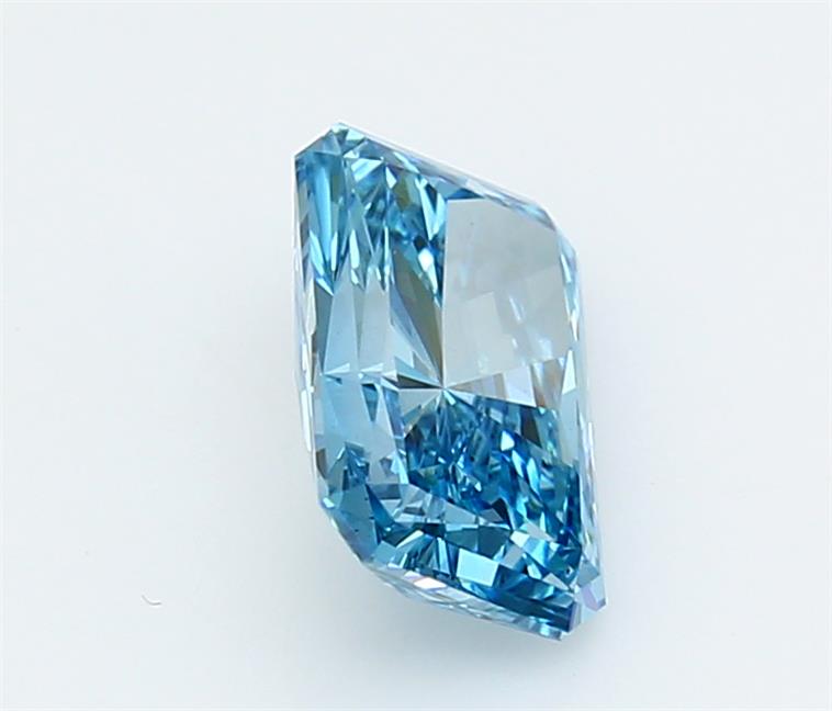 2.02 Carat Radiant Lab Diamond :: Greenstar spin frame 02