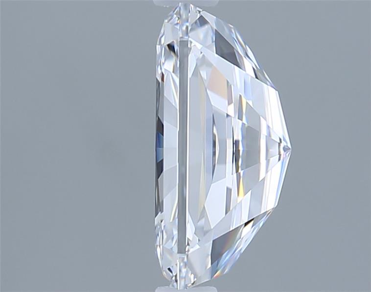 2.03 Carat Radiant Lab Diamond :: Greenstar spin frame 02