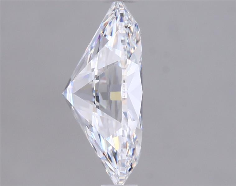 1.55 Carat Oval Lab Diamond :: Greenstar spin frame 02