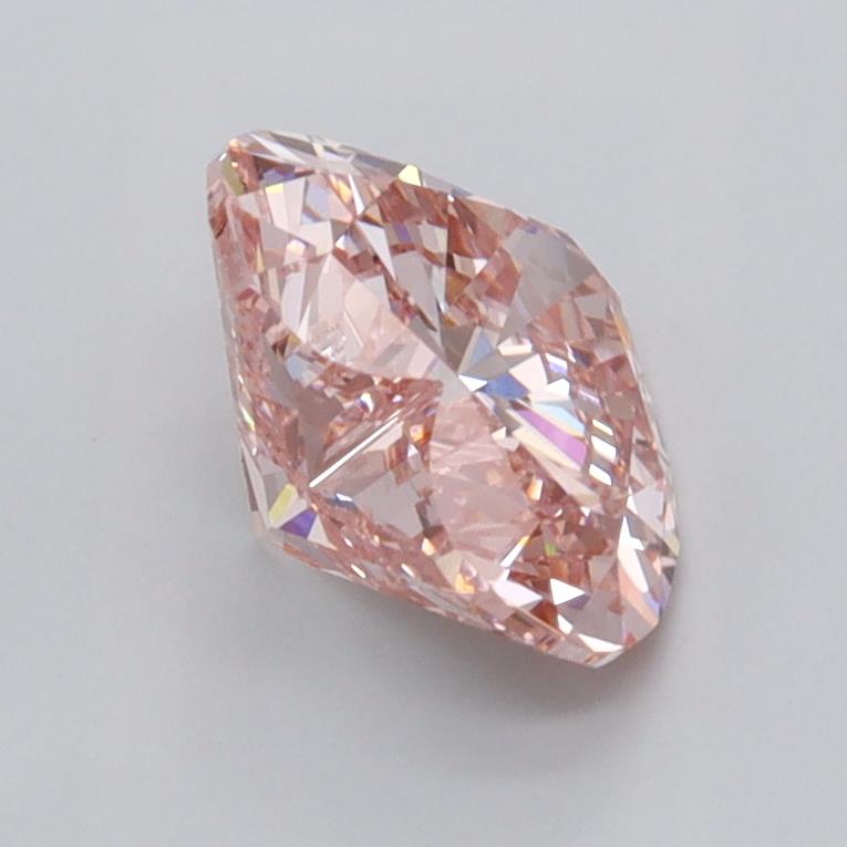 1.54 Carat Heart Lab Diamond :: Greenstar spin frame 02