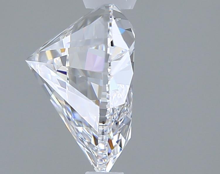 2.05 Carat Heart Lab Diamond :: Greenstar spin frame 02