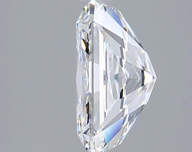2.83 Carat Radiant Lab Diamond :: Greenstar spin frame 02