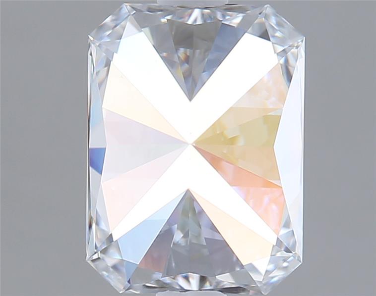 2.04 Carat Radiant Lab Diamond :: Greenstar spin frame 02