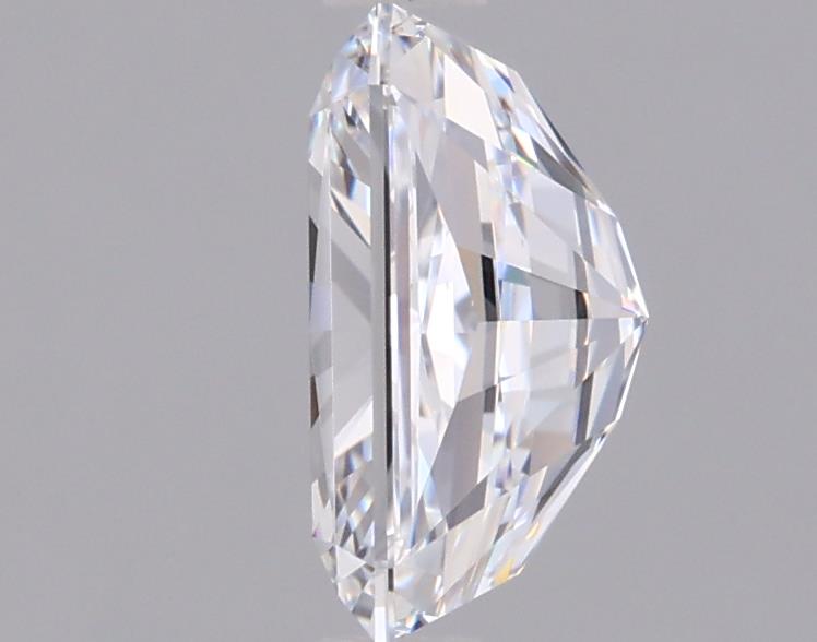 1.52 Carat Radiant Lab Diamond :: Greenstar spin frame 02