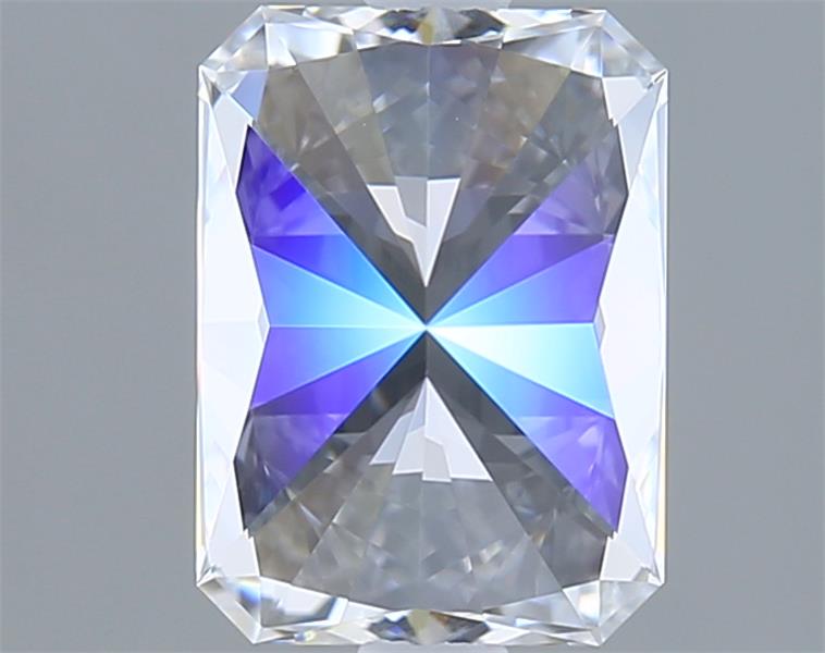 2.01 Carat Radiant Lab Diamond :: Greenstar spin frame 02