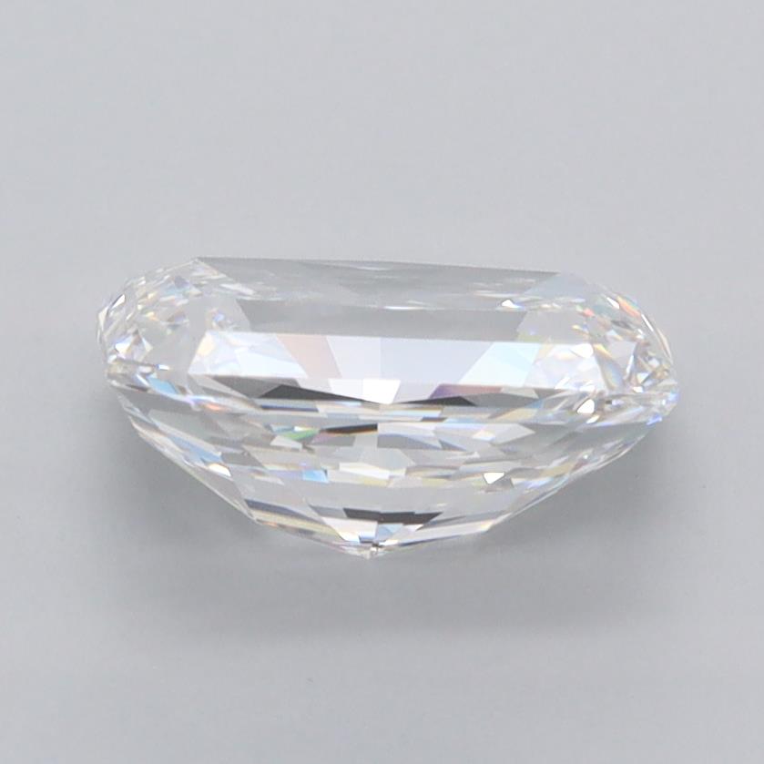 2.01 Carat Radiant Lab Diamond :: Greenstar spin frame 02