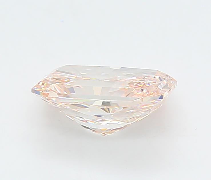 2.02 Carat Radiant Lab Diamond :: Greenstar spin frame 02
