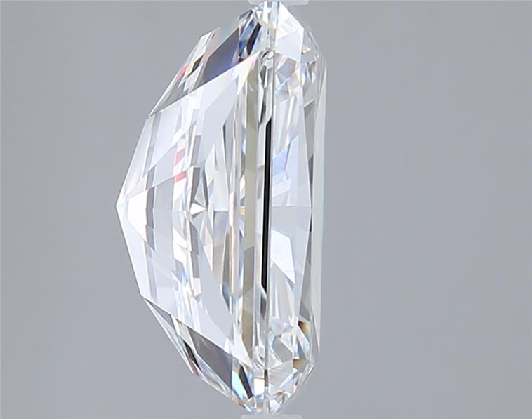 6.02 Carat Radiant Lab Diamond :: Greenstar spin frame 02