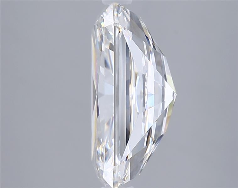 5.04 Carat Radiant Lab Diamond :: Greenstar spin frame 02