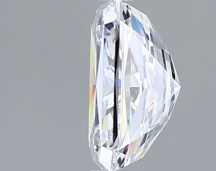 2.50 Carat Radiant Lab Diamond :: Greenstar spin frame 02