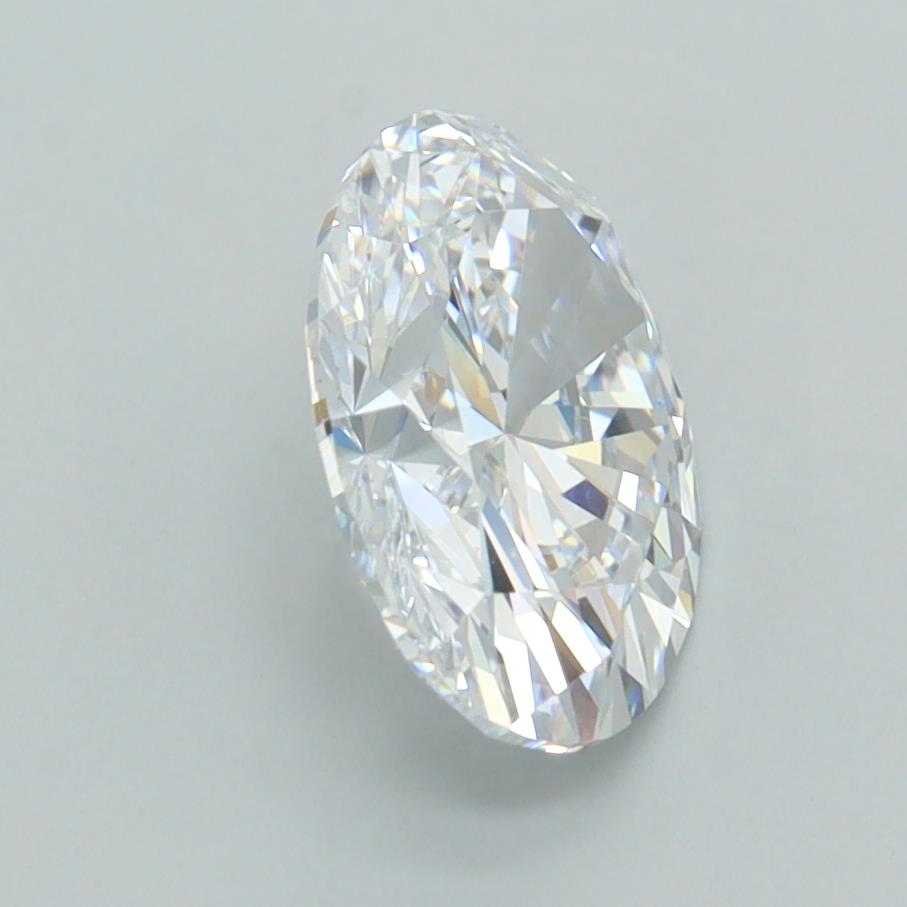 2.05 Carat Oval Lab Diamond :: Greenstar spin frame 02