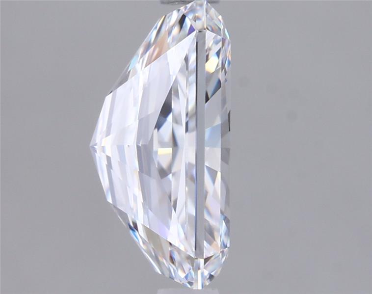 2.56 Carat Radiant Lab Diamond :: Greenstar spin frame 02