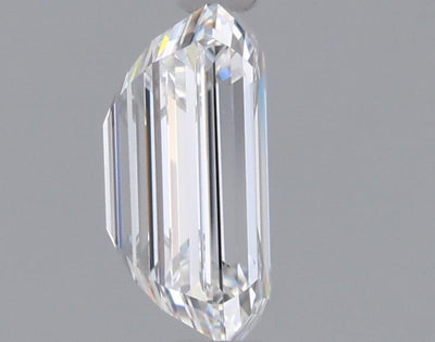 1.06 Carat Emerald Lab Diamond :: Greenstar spin frame 02