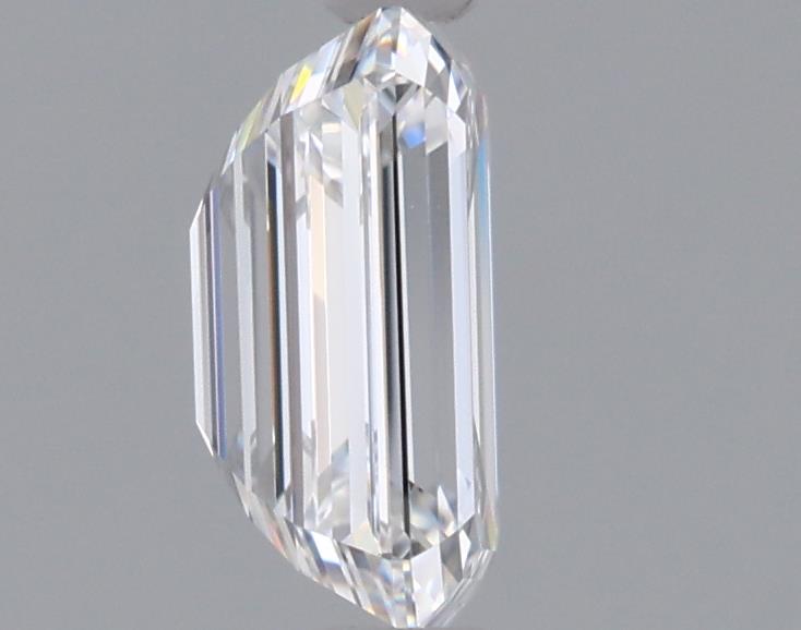 1.06 Carat Emerald Lab Diamond :: Greenstar spin frame 02