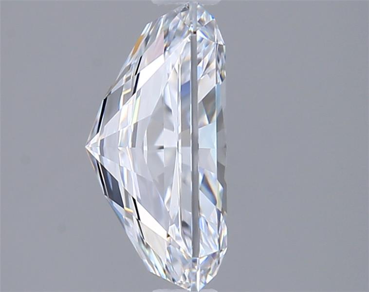2.02 Carat Radiant Lab Diamond :: Greenstar spin frame 02