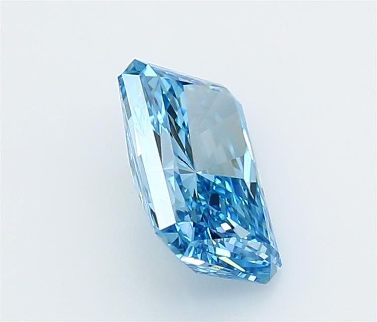 2.01 Carat Radiant Lab Diamond :: Greenstar spin frame 02