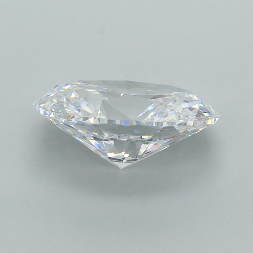 2.05 Carat Oval Lab Diamond :: Greenstar spin frame 02