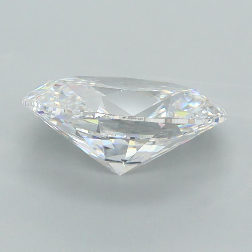 2.05 Carat Oval Lab Diamond :: Greenstar spin frame 02