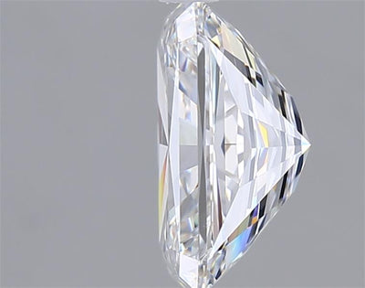 2.05 Carat Radiant Lab Diamond :: Greenstar spin frame 02