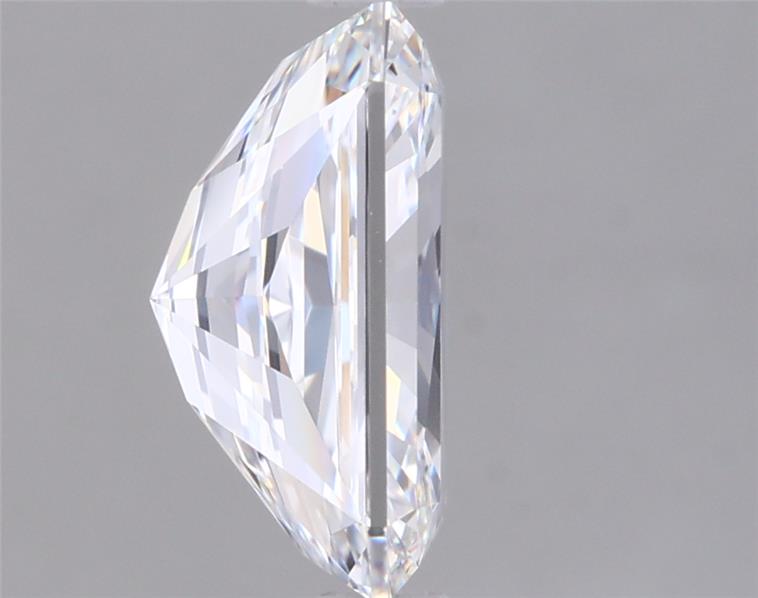 2.00 Carat Radiant Lab Diamond :: Greenstar spin frame 02