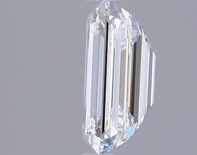 2.21 Carat Emerald Lab Diamond :: Greenstar spin frame 02