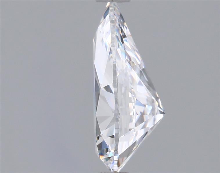 1.45 Carat Pear Lab Diamond :: Greenstar spin frame 02