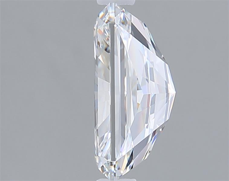 2.05 Carat Radiant Lab Diamond :: Greenstar spin frame 02