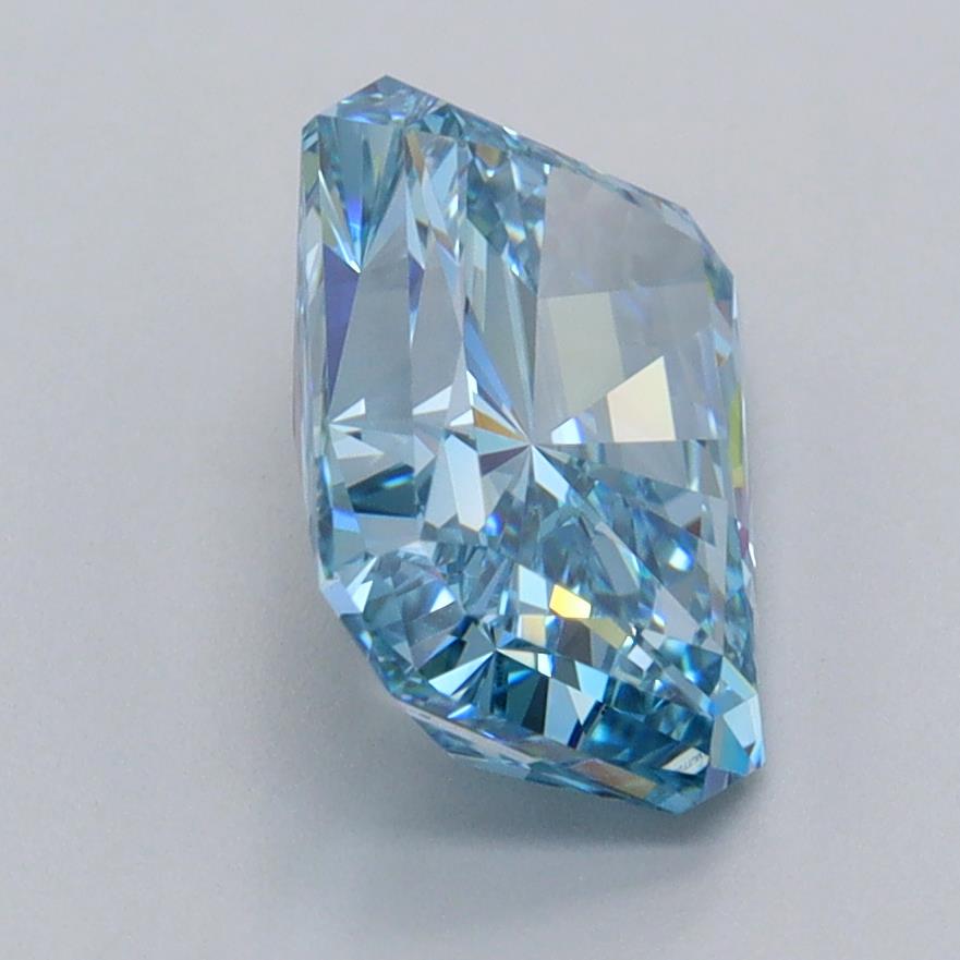 2.54 Carat Radiant Lab Diamond :: Greenstar spin frame 02