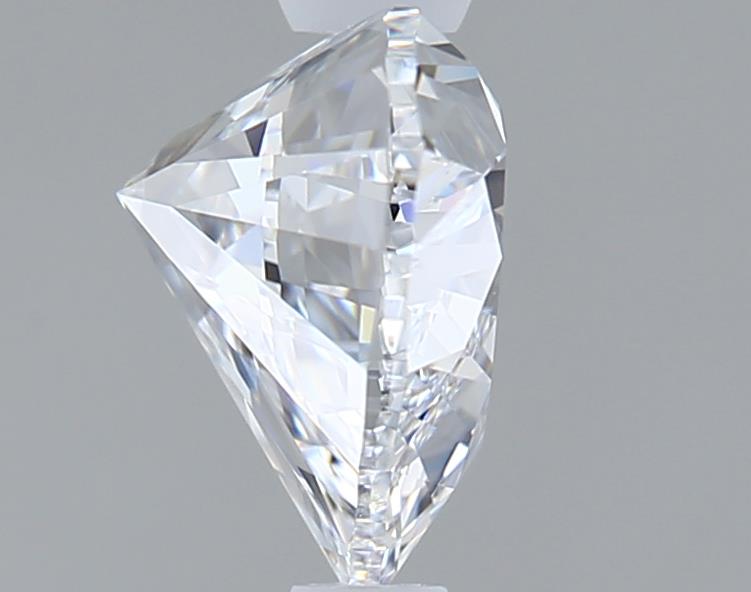 1.51 Carat Heart Lab Diamond :: Greenstar spin frame 02