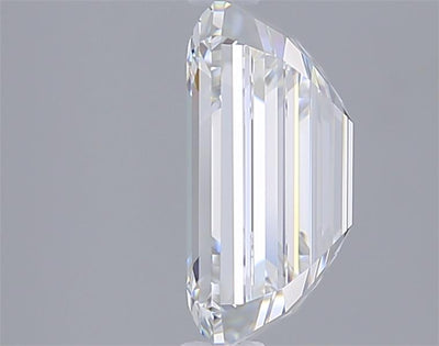 3.36 Carat Emerald Lab Diamond :: Greenstar spin frame 02