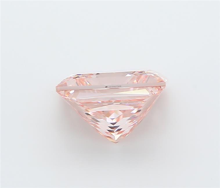 4.02 Carat Princess Lab Diamond :: Greenstar spin frame 02